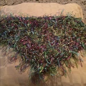 Triangular scarf