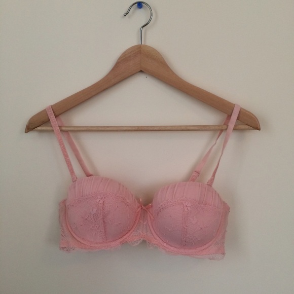 Pink lace adore me push-up bra