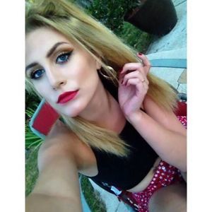 Meet your Posher, Kaitlyn