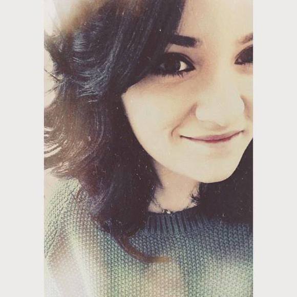 Meet your Posher, Madeline