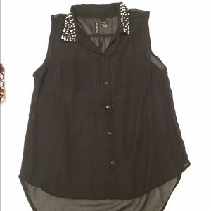 Boutique shirt size large