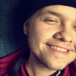 Meet your Posher, Everett