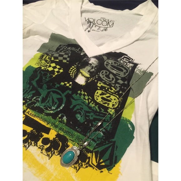 Volcom T-Shirt - Medium