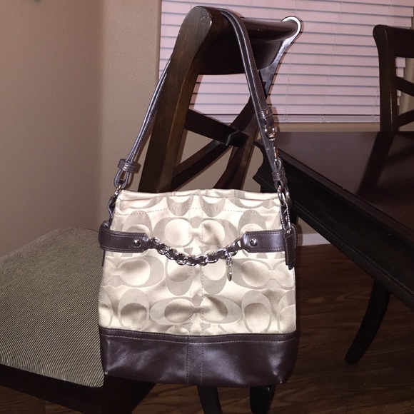 Coach-Signature sateen chain brwn/tan shoulder bag
