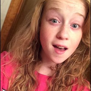 Meet your Posher, Em