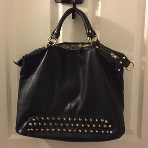 Black faux leather Handbag w/ metal studs