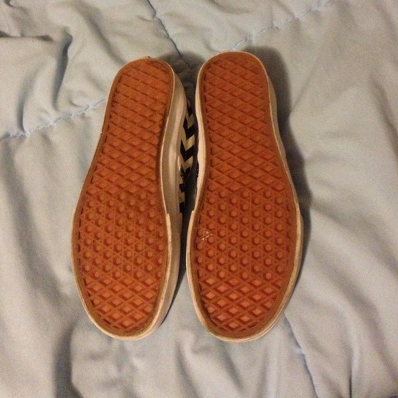 Vans chevron slip ons - Picture 2 of 2