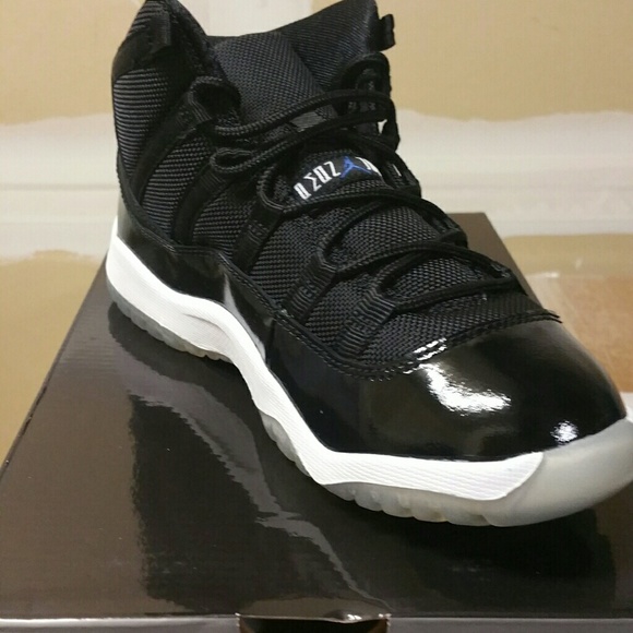 Youth Jordan Retro 11 PS