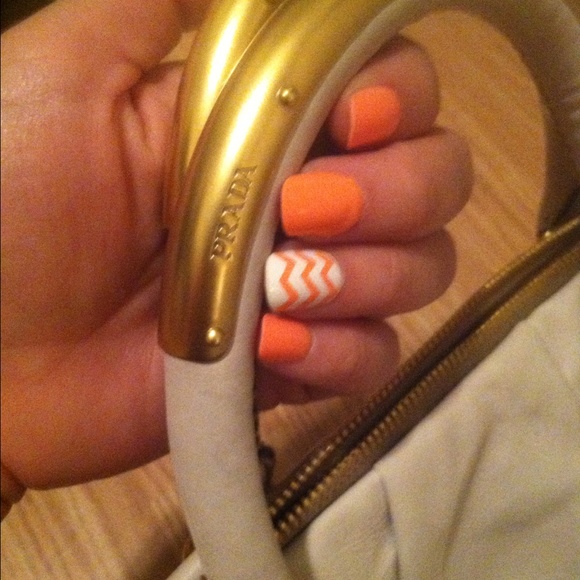 Additional Photos - Picture 2 of 4