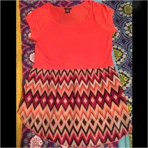 Super cute chevron top!