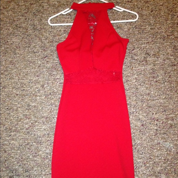 Dress - Picture 3 of 3