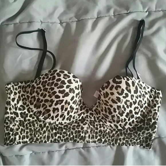 Pink Victoria Secret Cheetah Bra - Picture 1 of 4