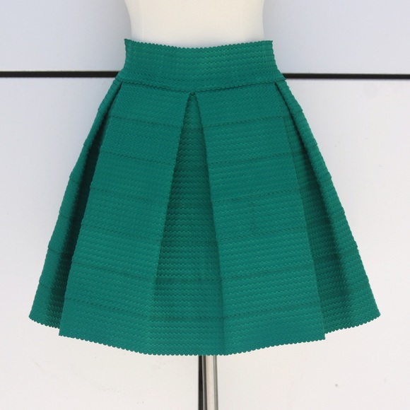 Devlin Pleated Skirt