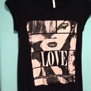 All I Need Is Love "Ocasion" Black Flowy Shirt