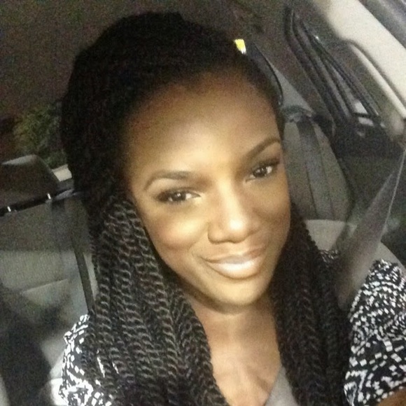 Meet your Posher, Chrystal - Picture 1 of 1