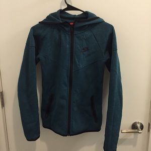 Nike tech fleece zip up