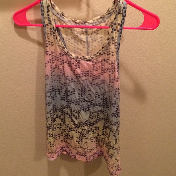 Pyramid Tanktop