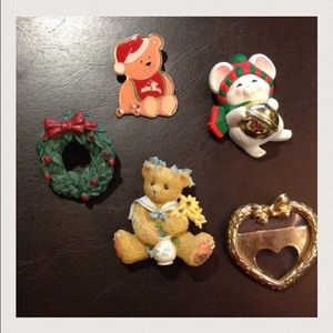 Holiday pendants