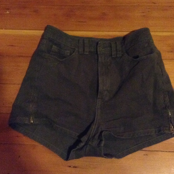 american apparel highwaisted shorts