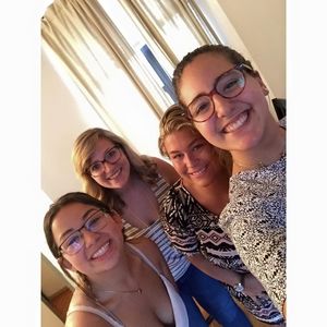 Meet your Posher, Haley