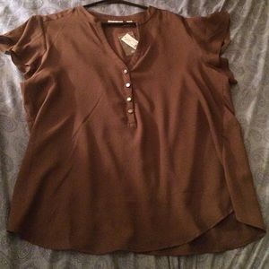 New York & Company flutter sleeve blouse XL