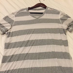Men's Lululemon shirt.