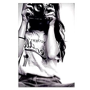 Meet your Posher, Nikki