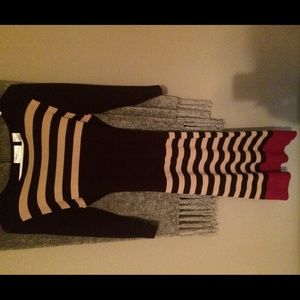 Sweater dress with belt