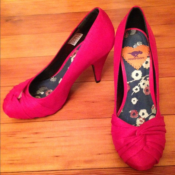 Rocket Dog Shoes Red Rocket Dog Pumps Poshmark