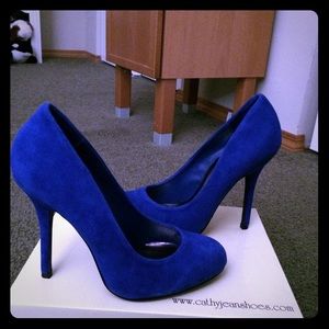Royal blue suede high heels for sale!!!