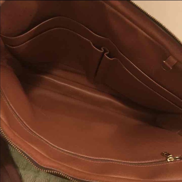 SOLD - Authentic LV Monogram Porte - Picture 2 of 4