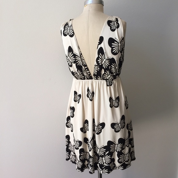 ❌SOLD❌Alice + Olivia silk jersey butterfly dress - Picture 3 of 4