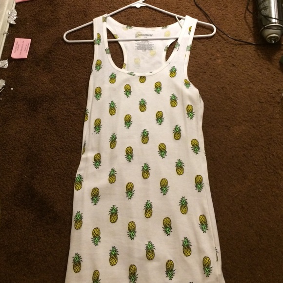 Pineapple printed tank top
