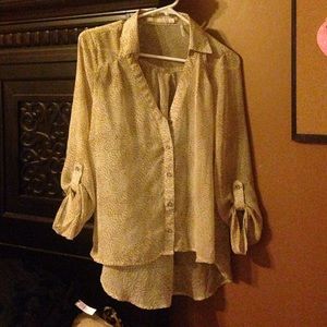 Light tan button up shirt