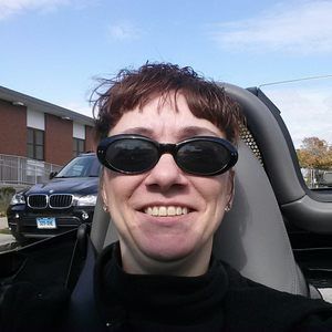 Meet your Posher, Kelly