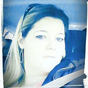 Meet your Posher, Corie