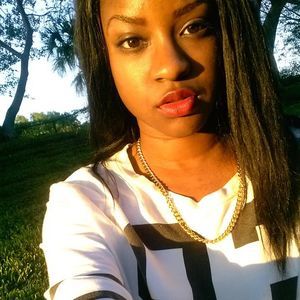 Meet your Posher, Larshmie