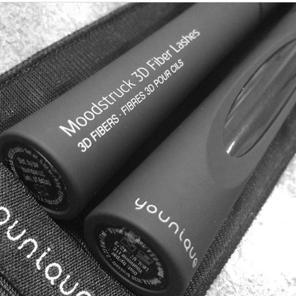 Moonstruck 3 d FIBER LASH MASCARA+ by YOUNIQUE.