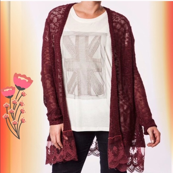 💥HP 1/17💥EXQUISITE CARDIGANS WITH RUFFLED LACE! - Picture 2 of 4