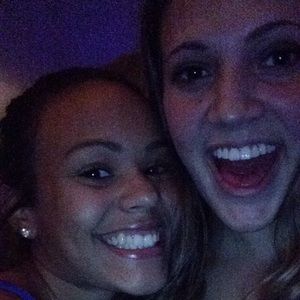 Meet your Posher, Hailey