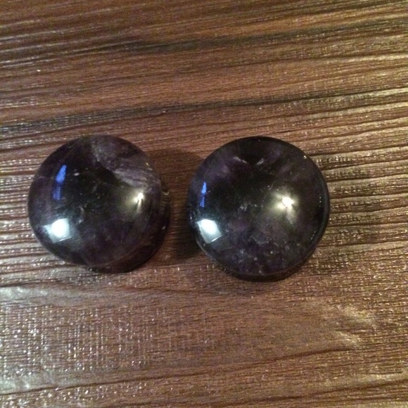 1 Inch Amethyst Plugs