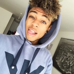 Meet your Posher, Erika