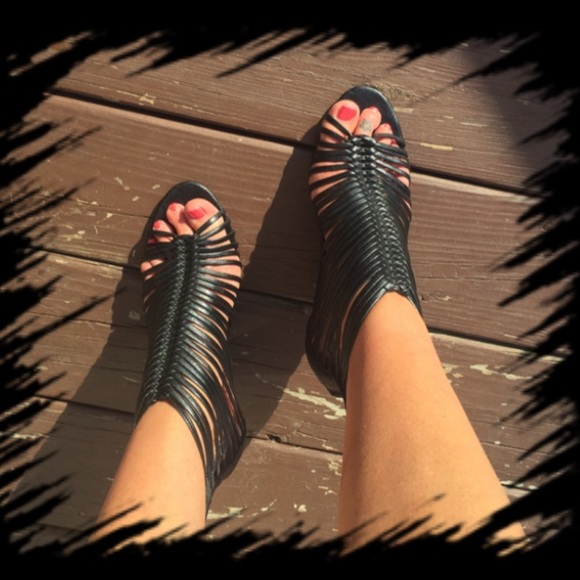 Jeffrey Campbell Shoes - 🎉HP🎉Jeffrey Campbell Ibiza Last booties