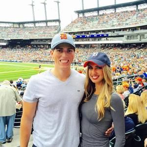 Meet your Posher, Ilena