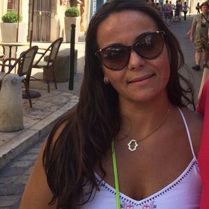 Meet your Posher, Karima