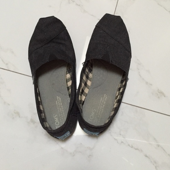 Women's Toms black