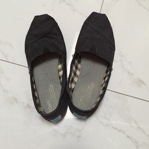 Women's Toms black