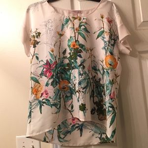FINAL DROPForever 21 Contemporary Floral top Sz. S