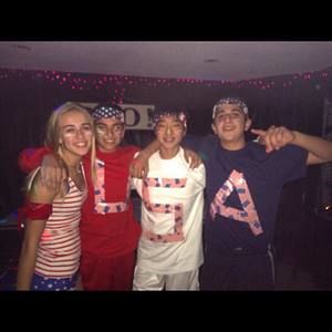 Meet your Posher, Peter