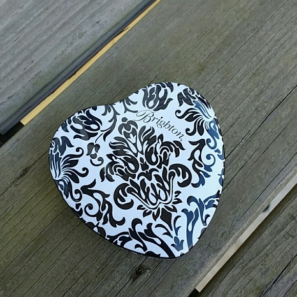 Brighton Box